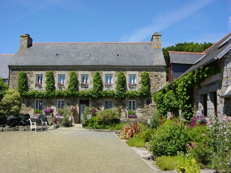 Cyclists welcome - Bretagne/Brittany, France