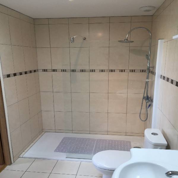 Chez les Bons, En Suite bathroom for Bedroom 1