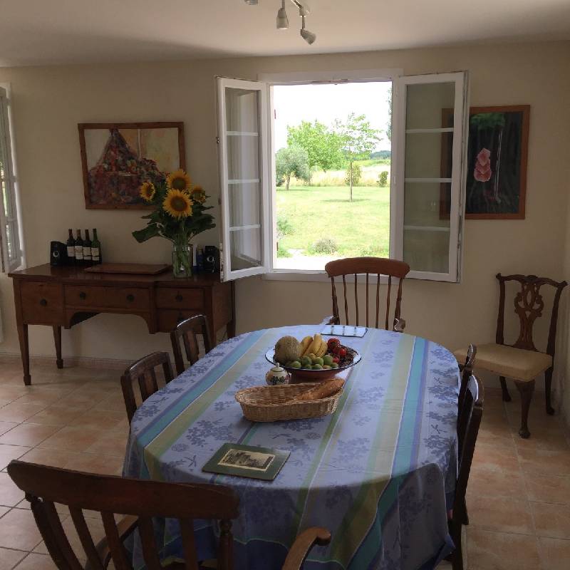 Chez les Bons, Breakfast room