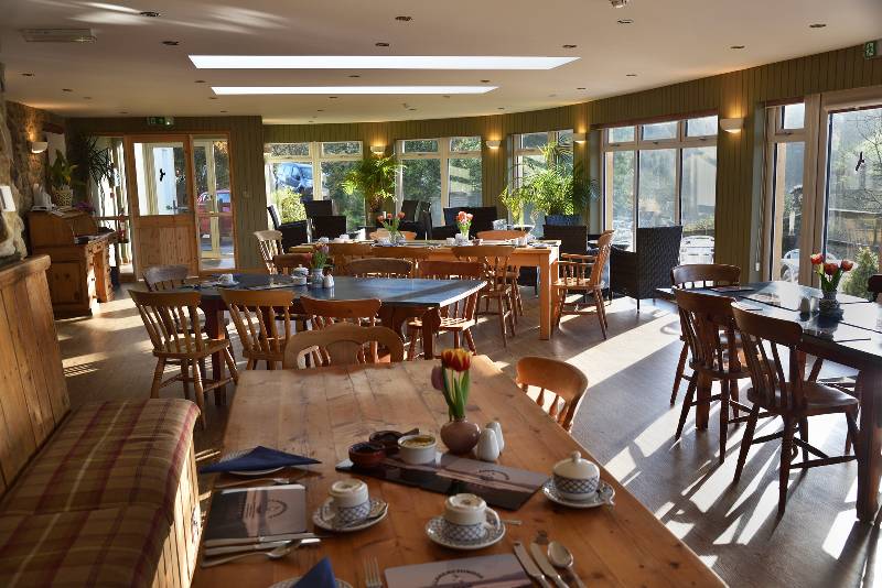 Llanerchindda Farm Guest House & Self Catering Cottages
